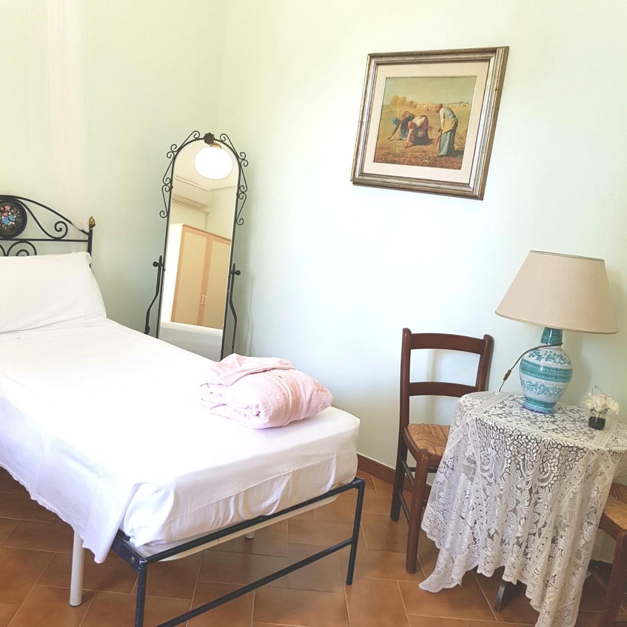 Villa Edda Heated Pool Galatina Room photo